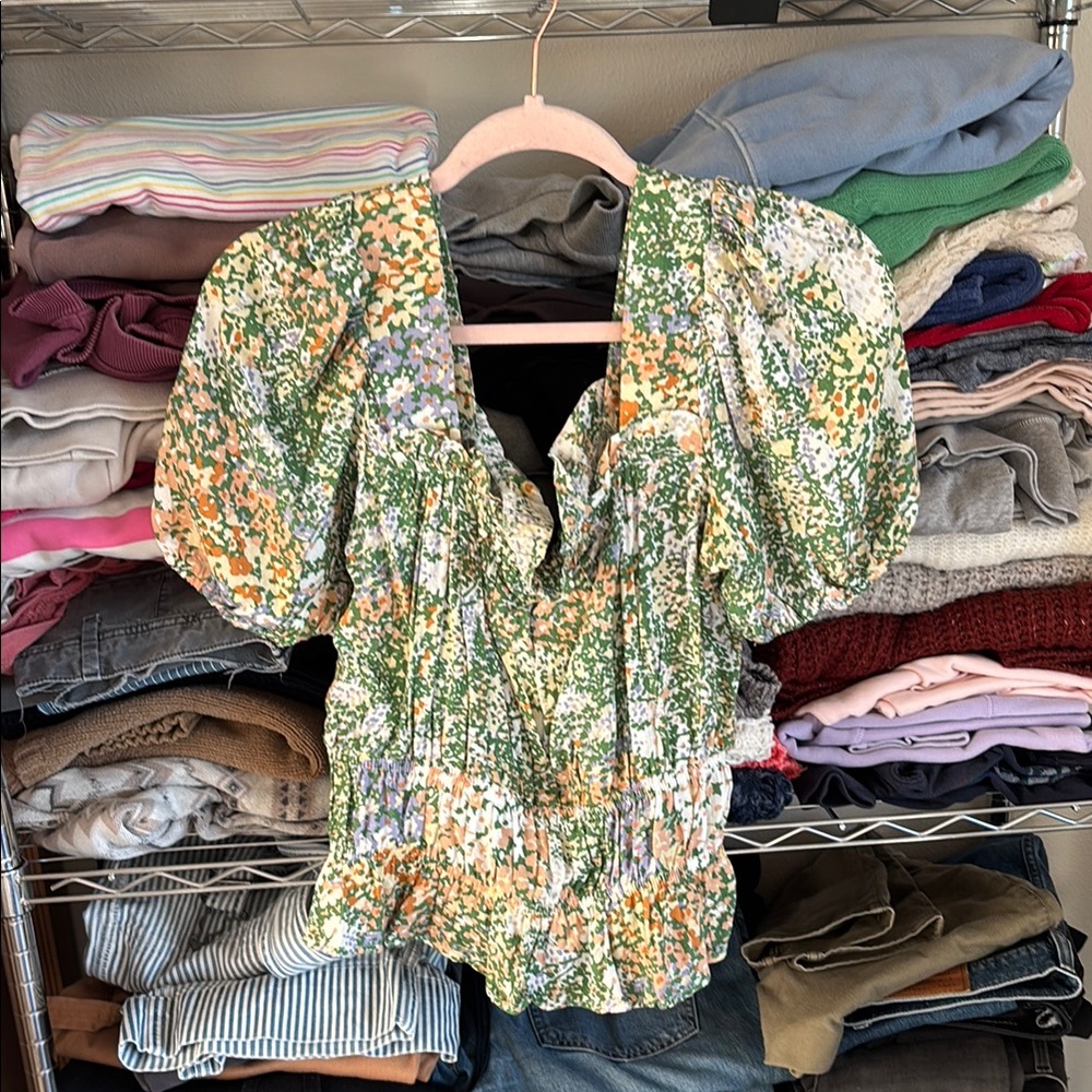 Green and White Ruffled Sailor Collar Blouse